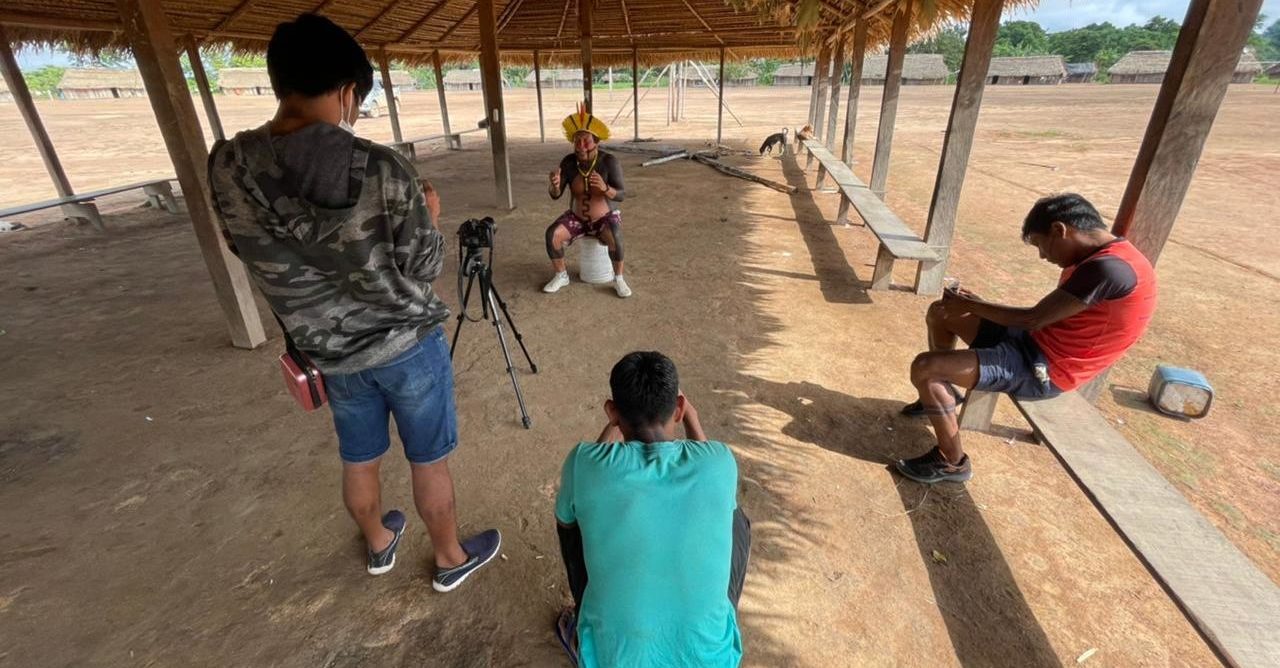 Oficina prática de audiovisual produz mini documentário sobre cultura na floresta
